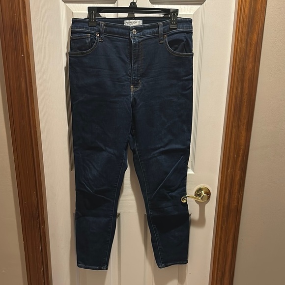 Abercrombie & Fitch Super Skinny Ankle High Rise size 12/31 - Picture 1 of 6